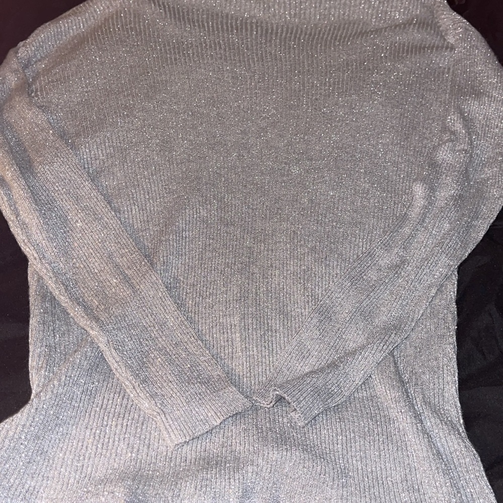 Sweater - Picture 3 of 3